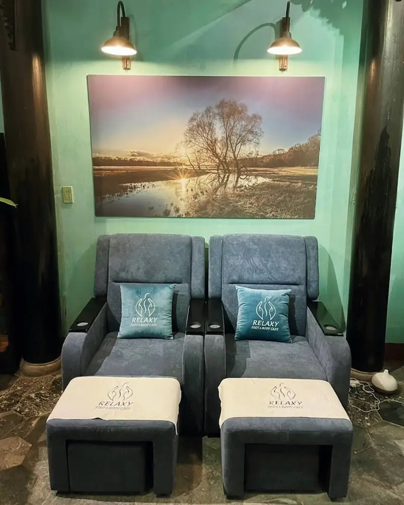 Our foot massage lounge